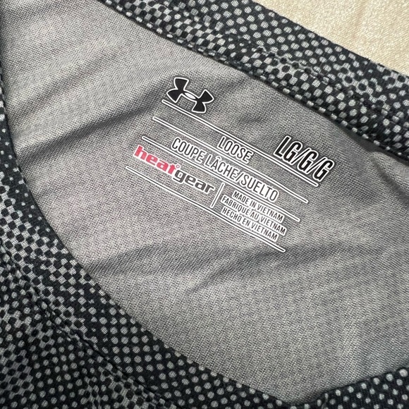UnderArmor - Picture 2 of 4